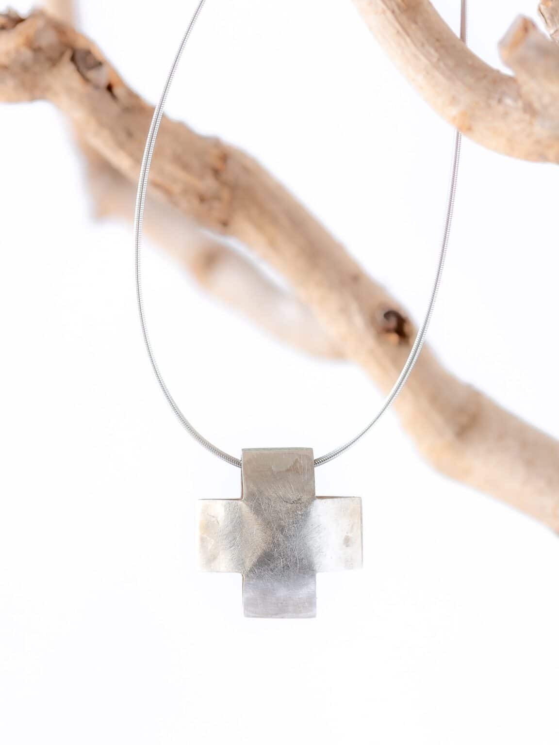 Ketting – zilver kruis 3