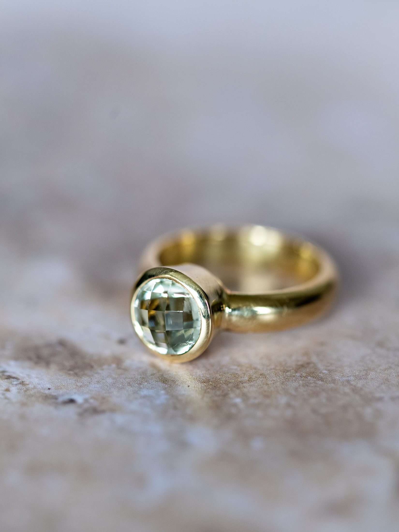 Ring goud prasioliet